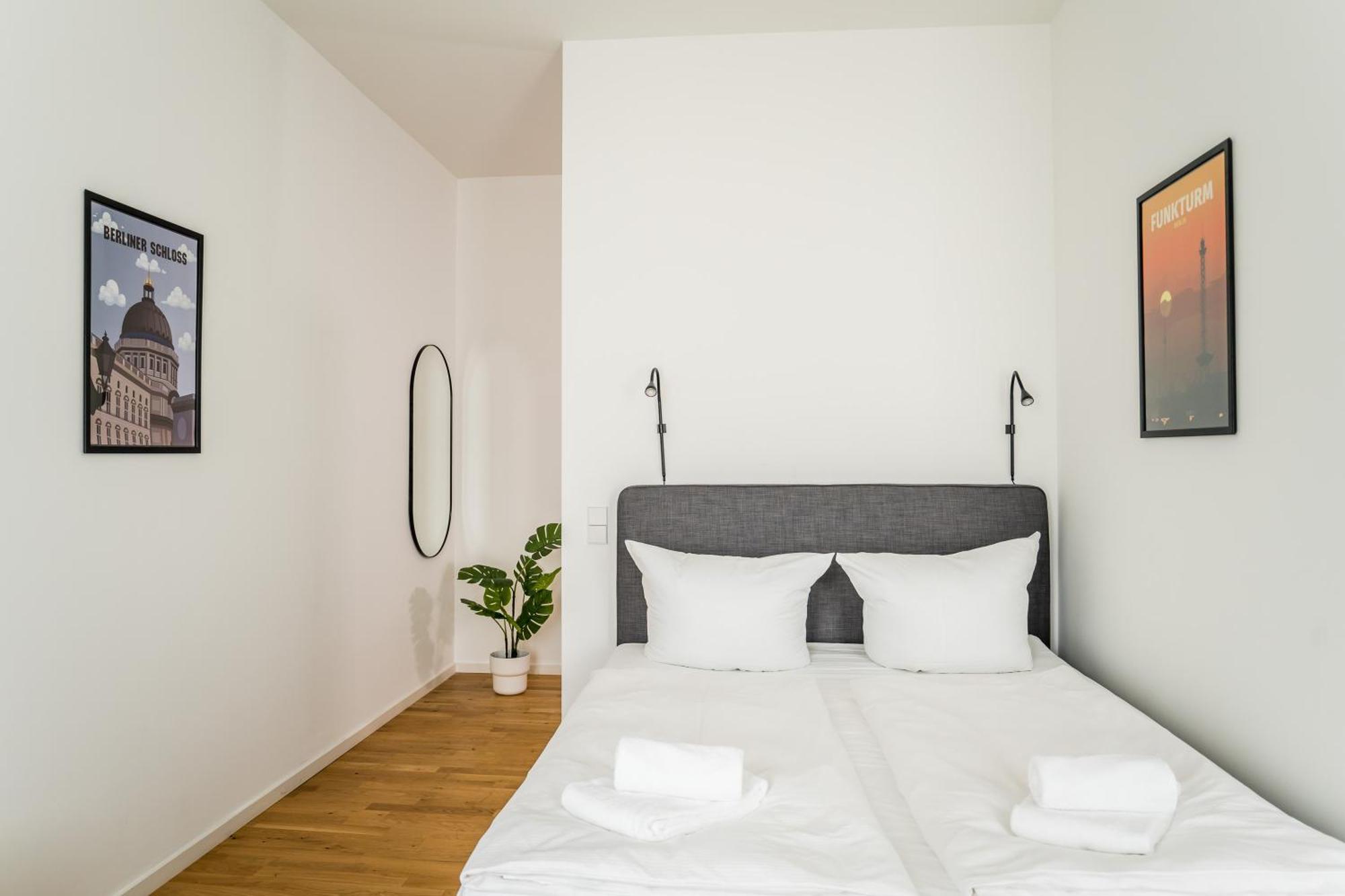 Homaris Apartments Schlueterstrasse Berlin Exteriör bild